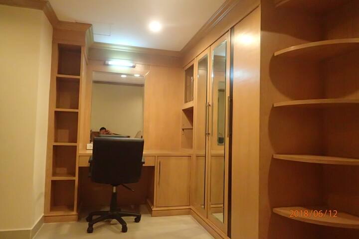 2-bedroom 95m2 apartment near Emporium gallery image 5