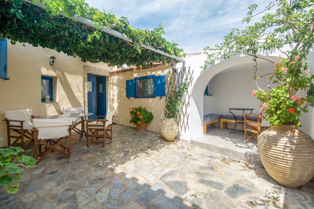 Summer house on the island Kythira Cottages for Rent in Kythira