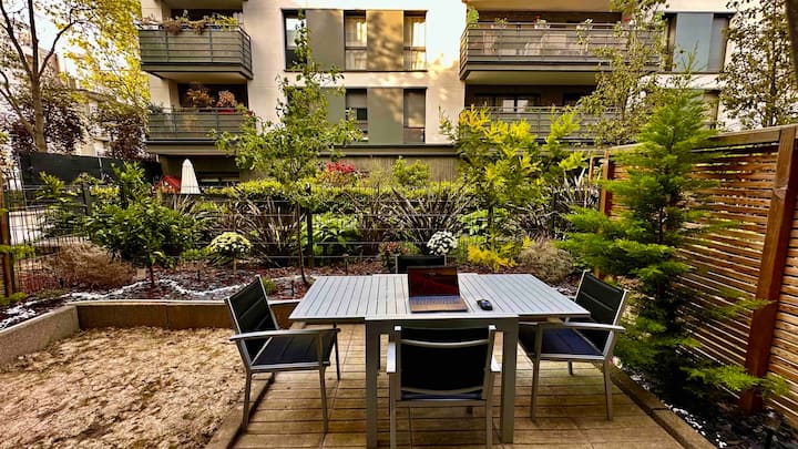 New Lux Smart Home 69m2,terrasse, Modern, Metro 13 - Colombes