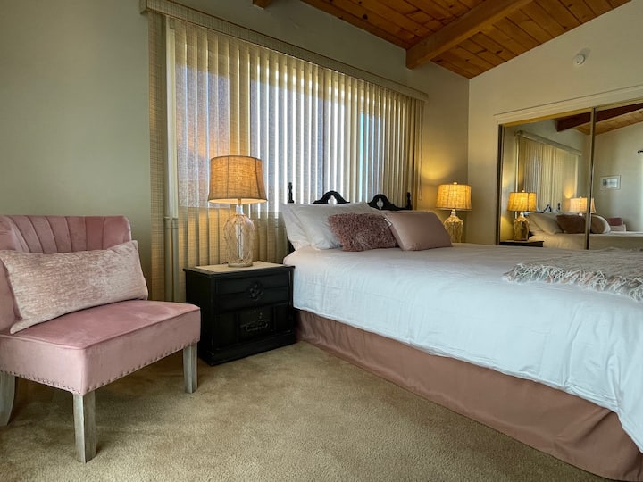 Second master bedroom.