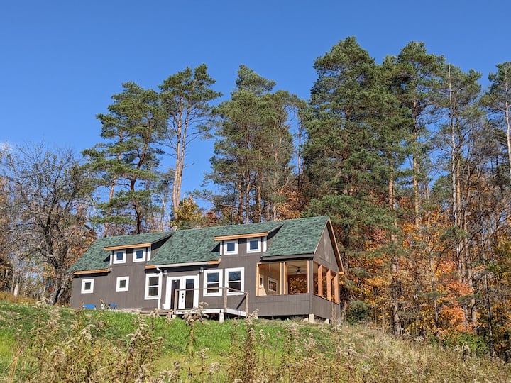 Le chalet du pont couvert Ausable Riverfront Cottages à louer à Jay