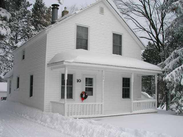 Airbnb Upson Vacation Rentals Places To Stay Wisconsin