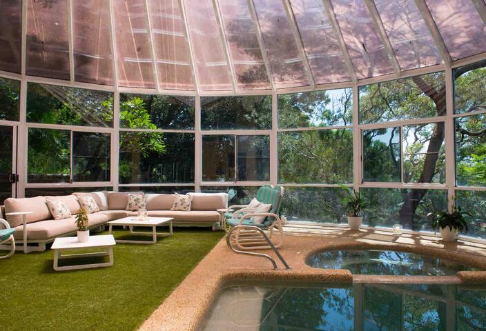 Heated indoor pool and sauna near ocean and lake