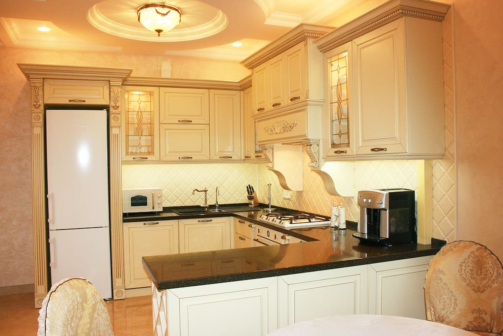 Fully equipped kitchen