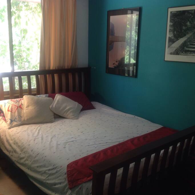 Guest Air B&B bedroom