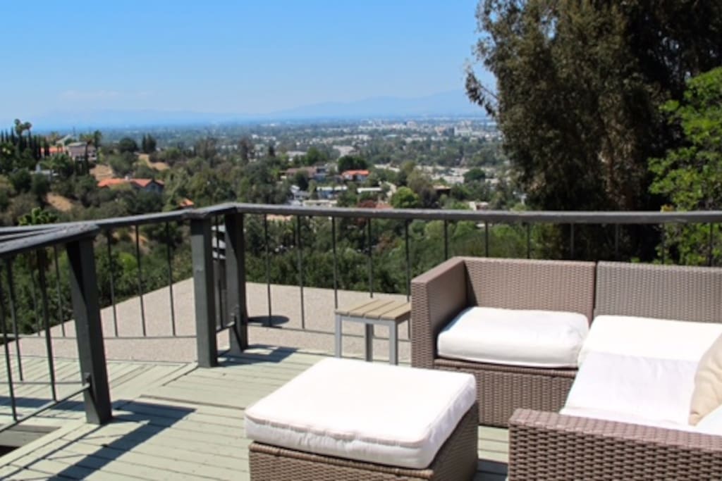 Rooftop Deck with Breathtaking Views