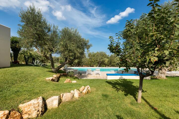 1698 Villa Joy gallery image 2