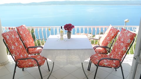 APARTMENT FOR 4 PERSON SEA WIEV PISAK