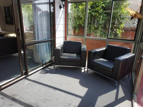 Red Valvet House in Mt Albert