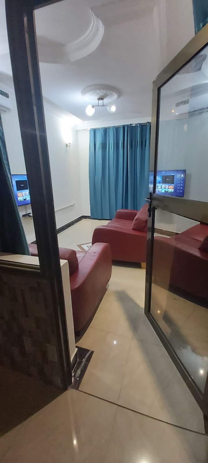 Luxury 1 Bedroom Apartment To Rent With Wifi +Acs. - Kinshasa