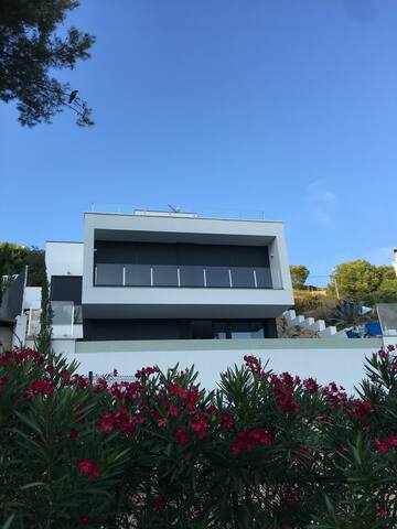 “Villa Montgo” à l’Escala (Costa Brava) gallery image 5