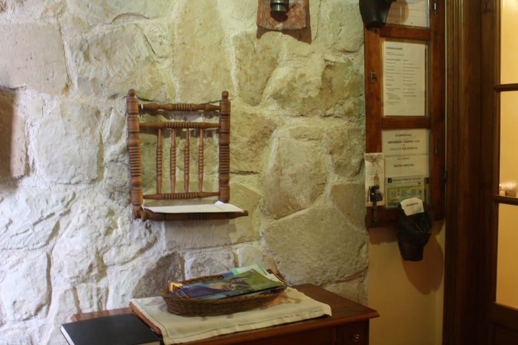 Entrance / Reception
