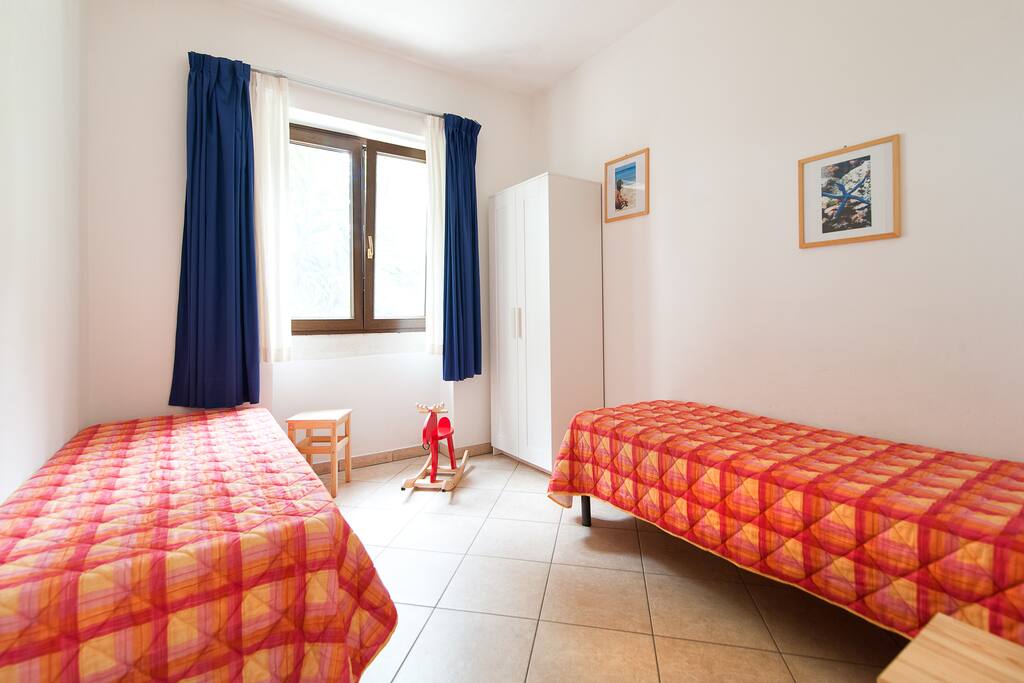 Panoramica camera da letto 2