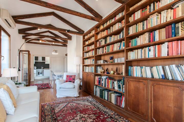 San Marco, 160mq the heart of Venice with Terrace gallery image 3