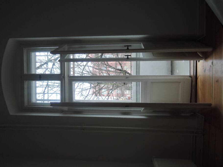 Hier geht es auf den Balkon