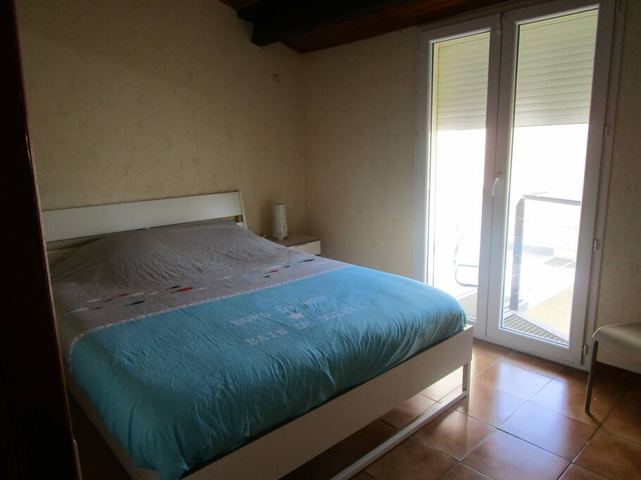 Chambre avec une terrasse de 6m2