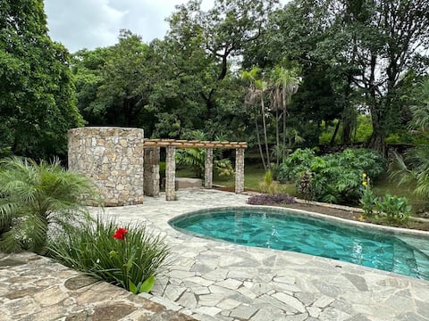 Historic, cozy mansion in downtown Goiás