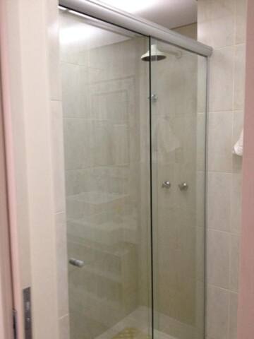 Conforto no Leblon gallery image 3