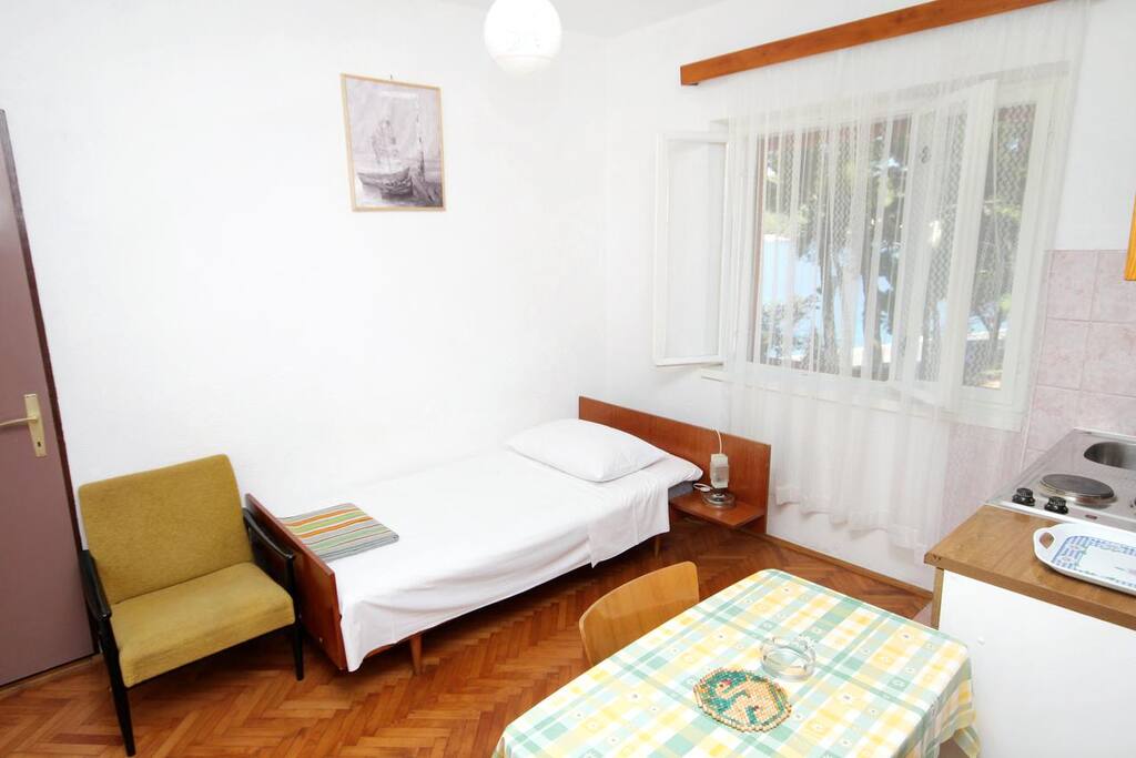 Dining room, Surface: 9 m²