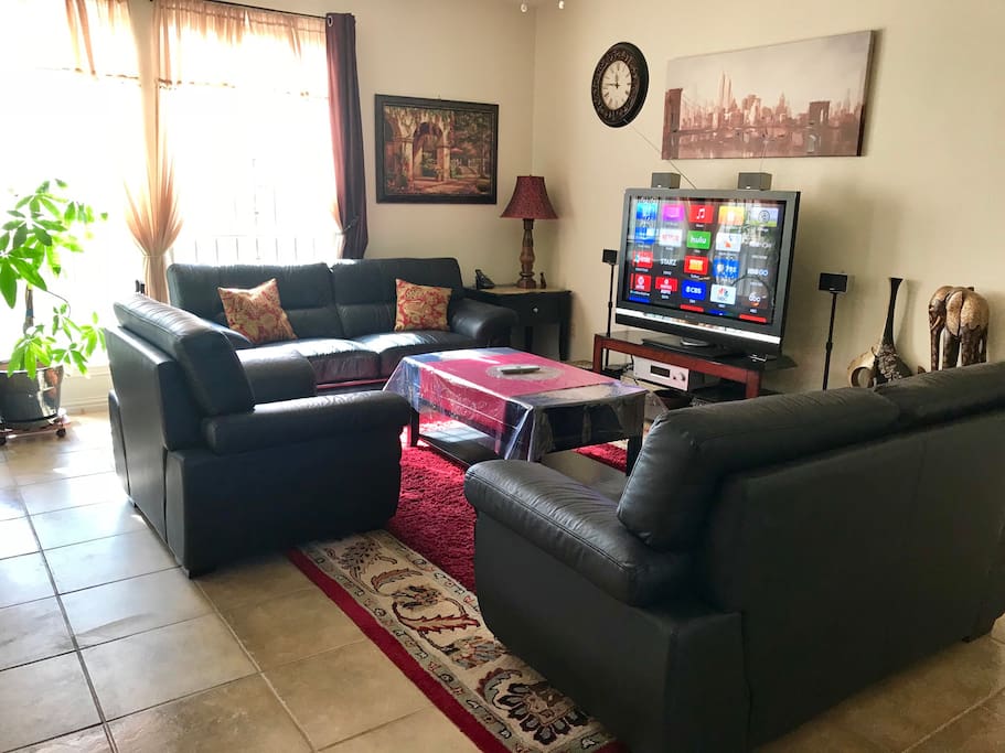 Apple TV, Netflix, Hulu