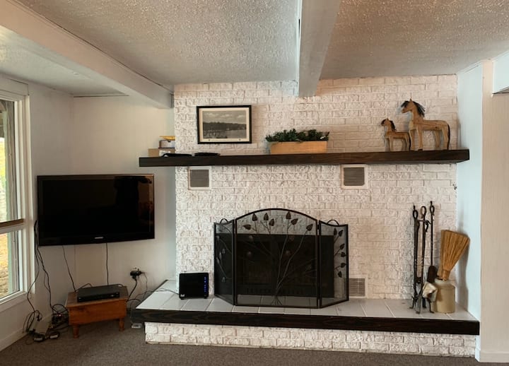 Cozy Cottage Close To Huntsville And Arrowhead! - Huntsville