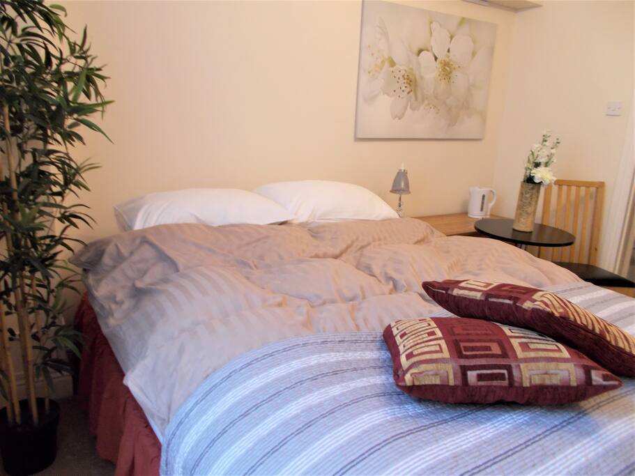 Suite Room_Breakfast_Pimlico_Victoria Station