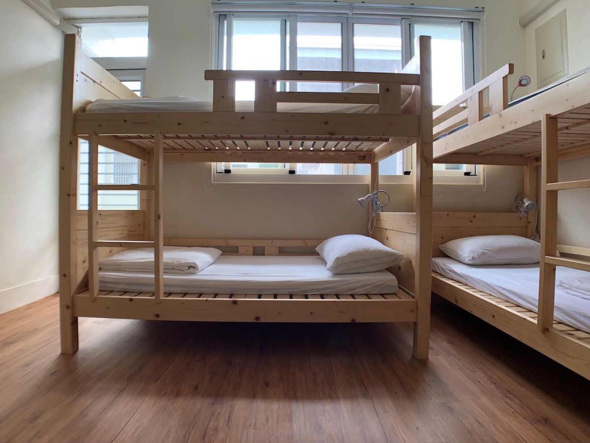 Habitación mixta para 8