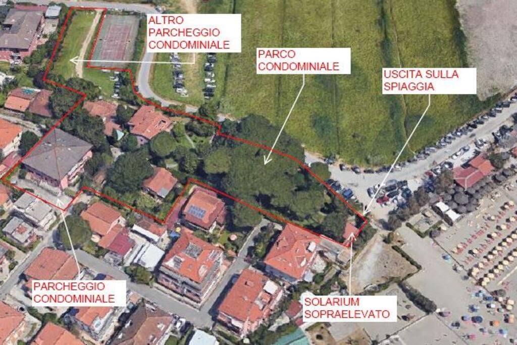 IL COMPLESSO CONDOMINIALE con le indicazioni più salienti