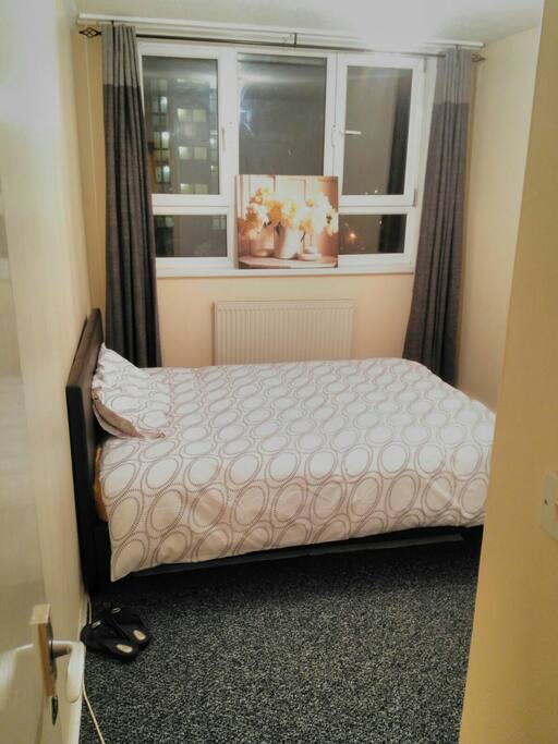 Spacious bedroom. Sorry camera doesn't do it justice. New carpet and newly furnished.
