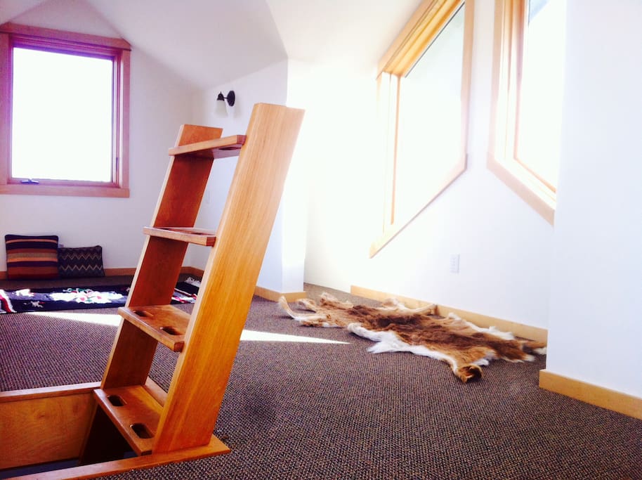The loft/ Eagle's Nest