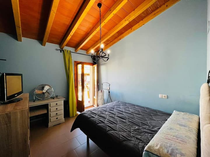 CAMA DE 1,50