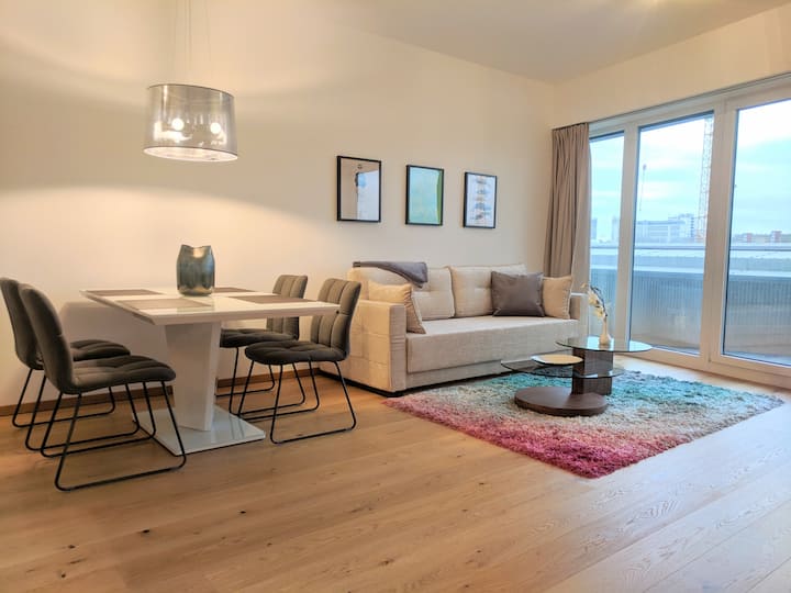 Designer Condo@riverfront +5min To Central Station - 베를린