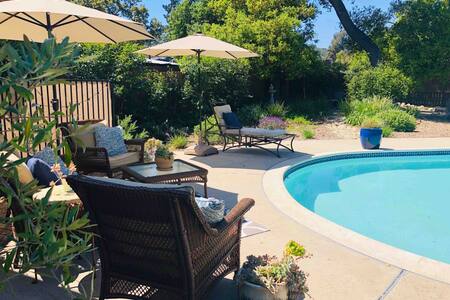 Brooke Nook Pool, HotTub & Fire Pit