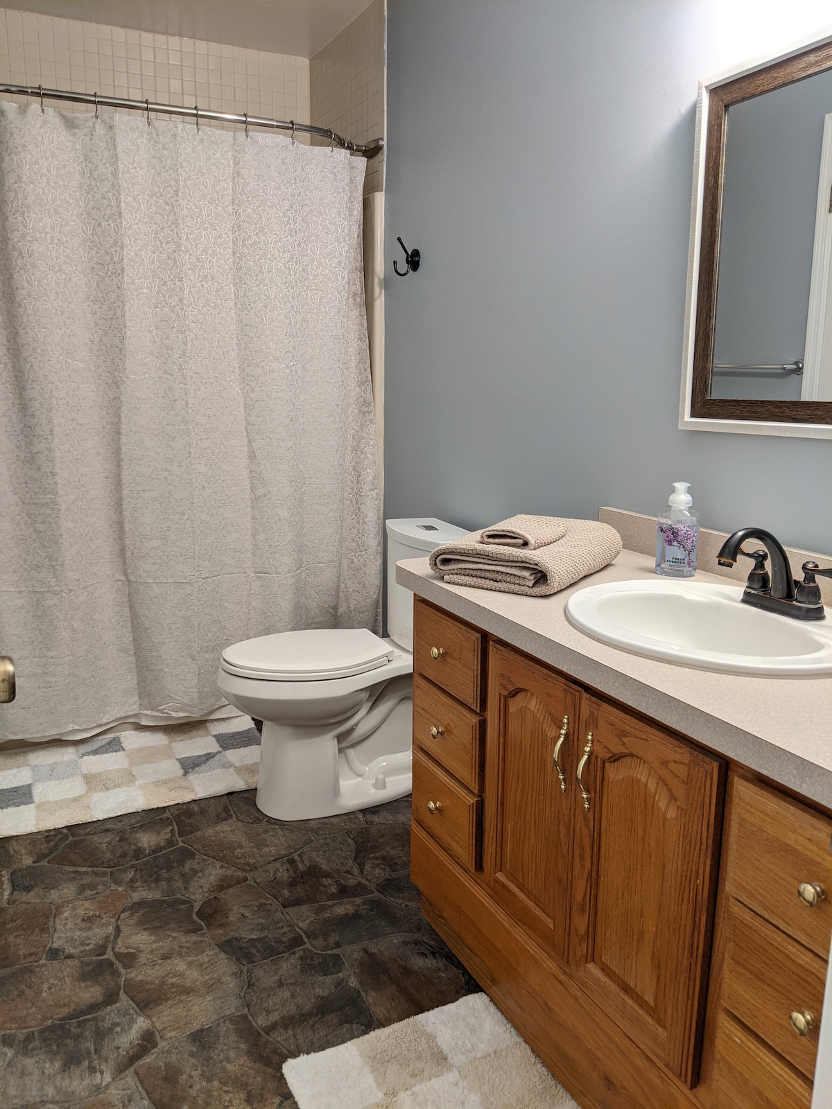 Cul-De-Sac Hideaway