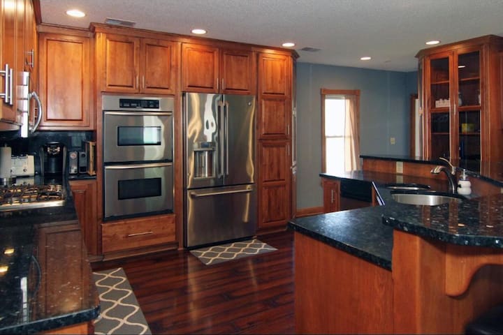 The Perfect Valley Getaway