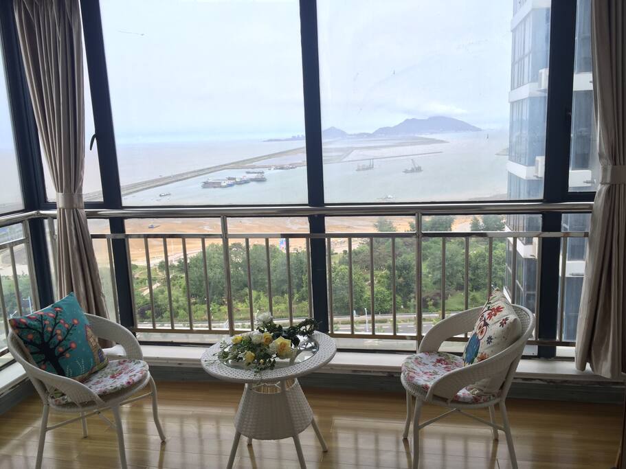 风景图均房间里拍摄