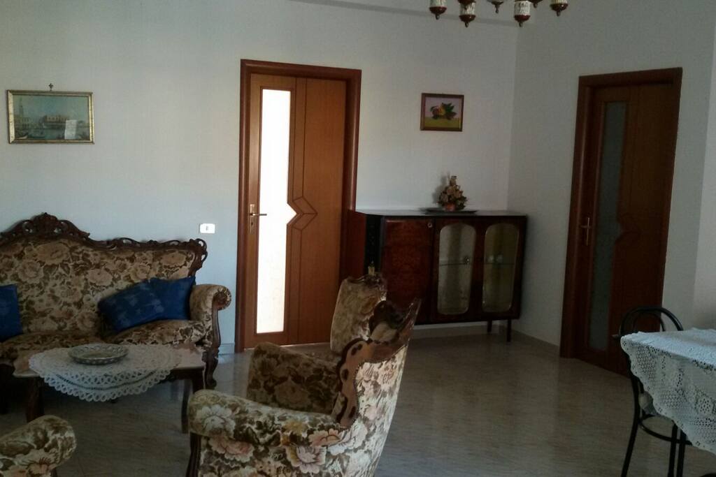 entrata soggiorno / living room entrance