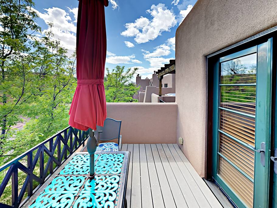 Enjoy breakfast al fresco on the private balcony which offers a table for 2 and a large umbrella for sunny days.