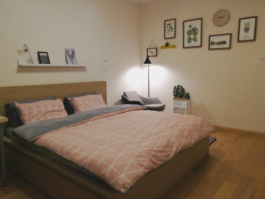家庭房-180*200cm大床