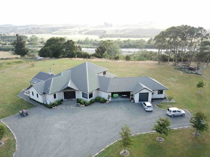 Pohangina Vacation Rentals & Homes ManawatuWanganui, New Zealand