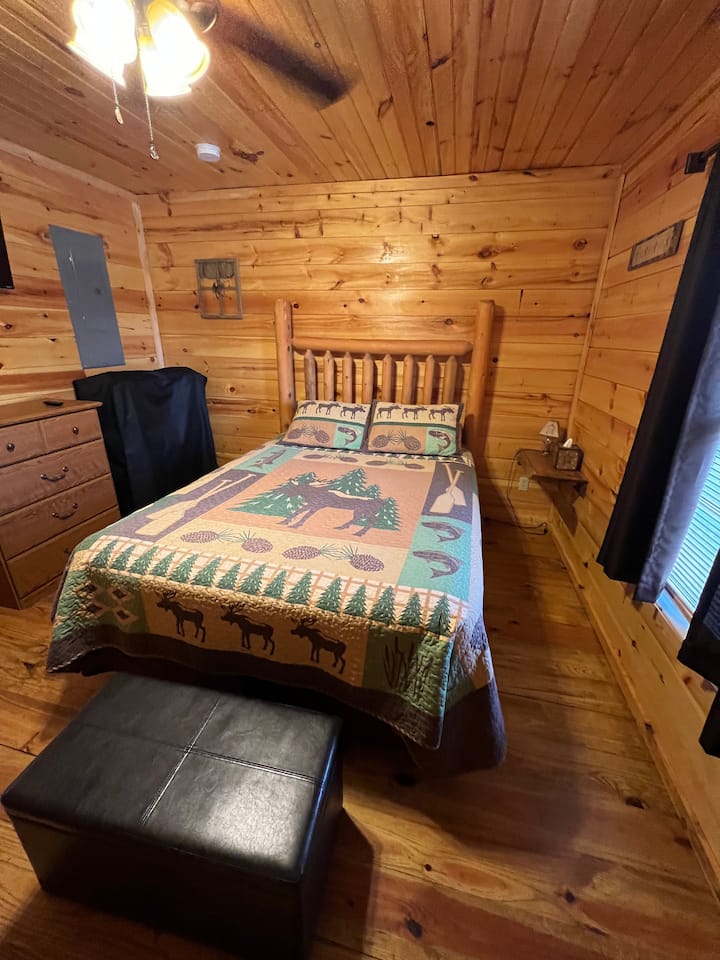 Downstairs queen bed
