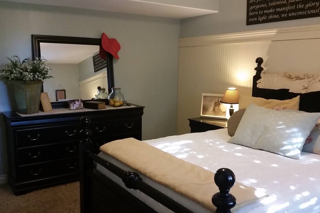 Queen bed