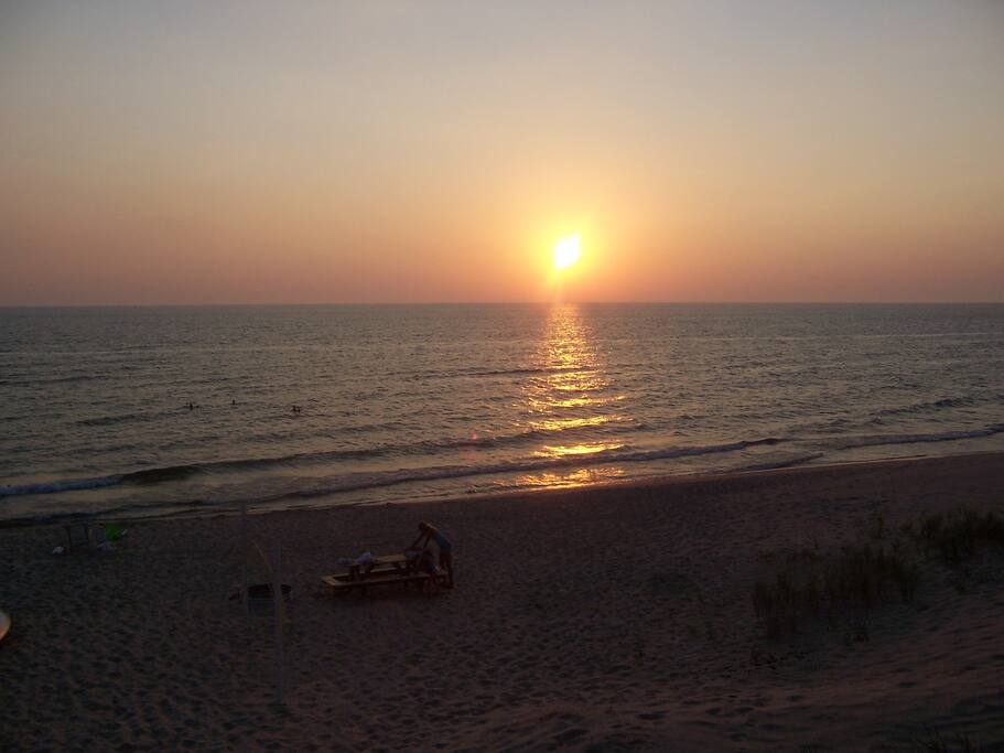 Low Bluff and Sugar Sand beach