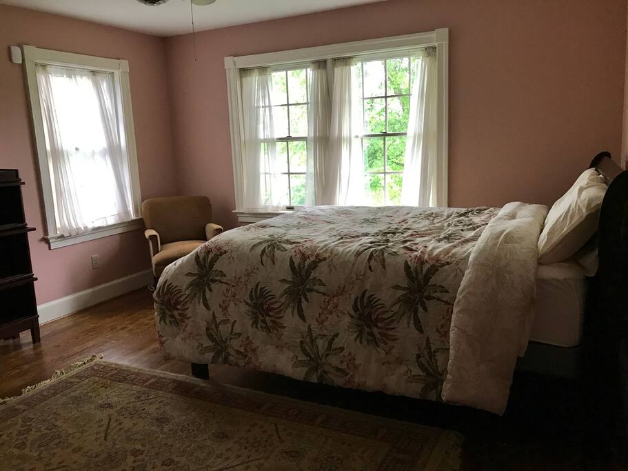 Henry room