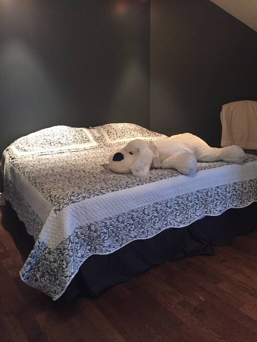 King Bed