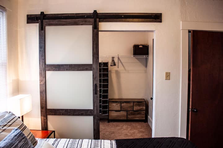 Deze woning is onlangs gerenoveerd en is in perfecte staat