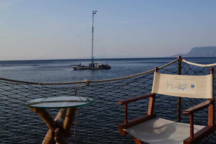 "U Catoiu" Seaside apartment of Chianalea