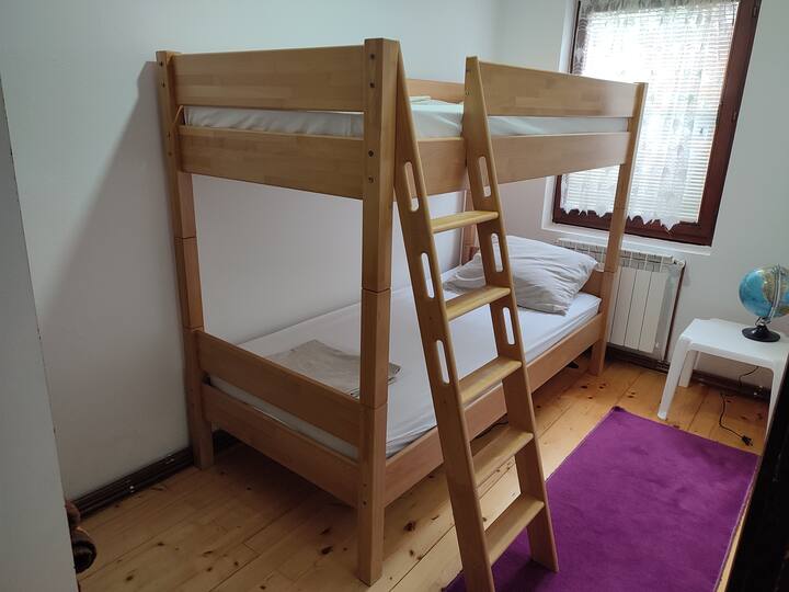 غرفة النوم 2