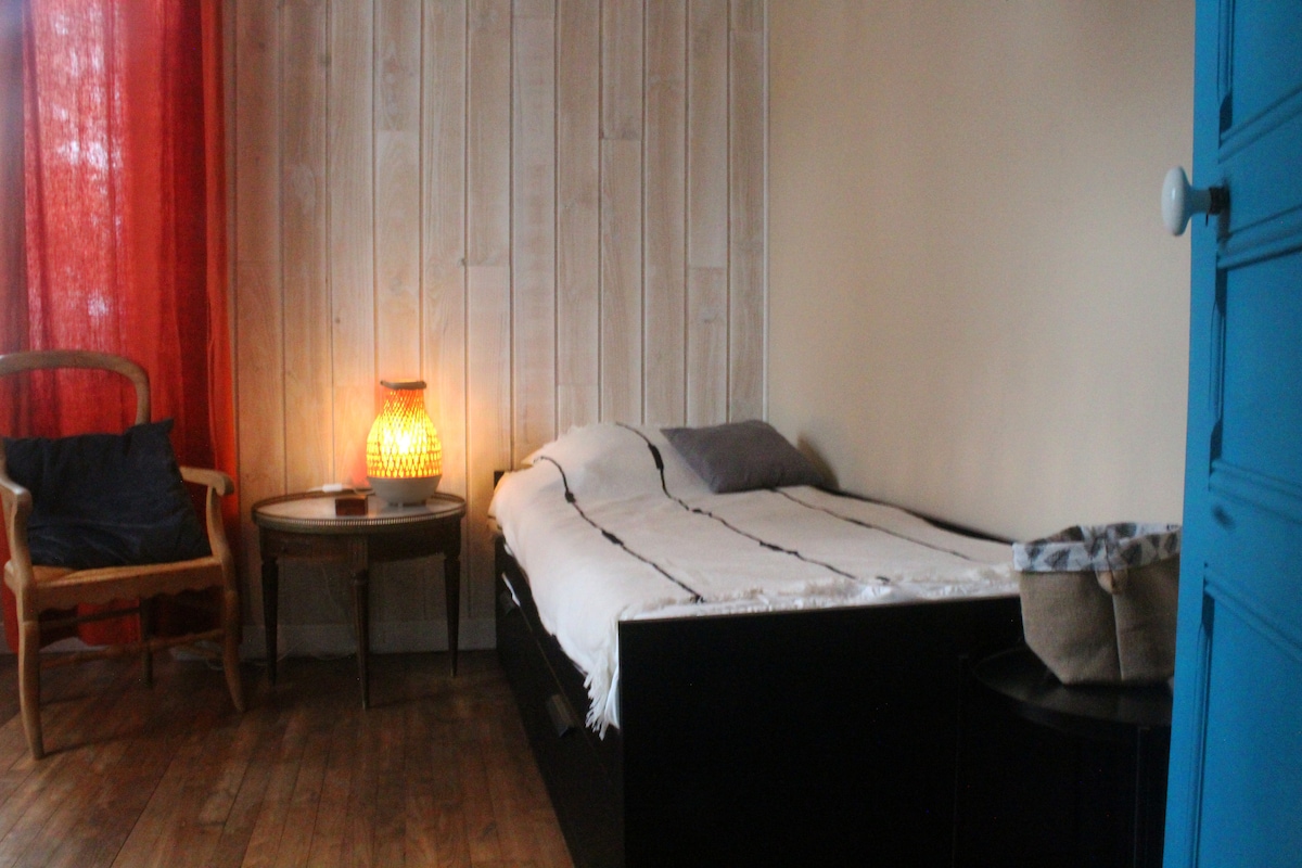 MIESTNOSŤ NA PRÍZEMÍ 