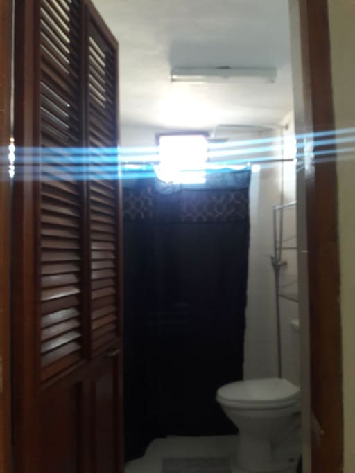 Baño-Habitacion #1